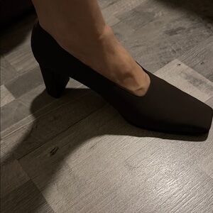 Robert Clergerie Chocolate Brown Square-Toe Block Heel Pumps